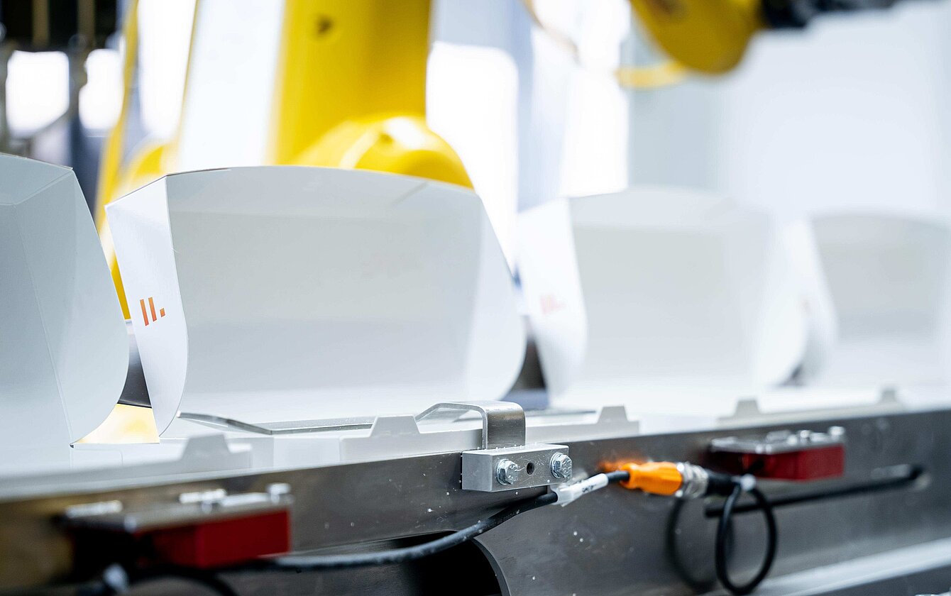 Pre-assembled packaging components reduce the need for special operations, manual intervention and frequent changeovers.