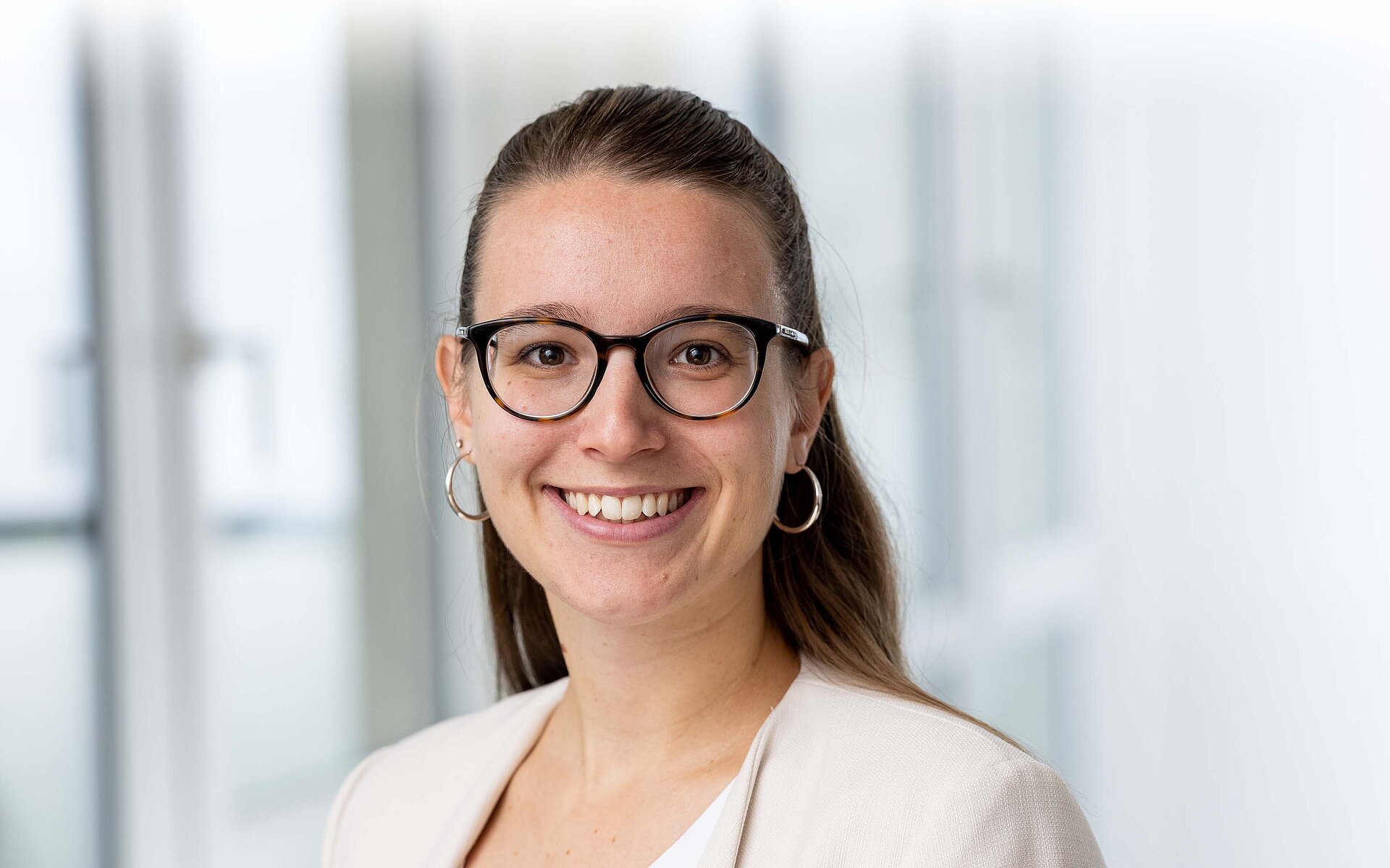 Vicotoria Ziebold ist ihre Ansprechpartnerin für eine Ausbildung oder ein Studium bei Faller Packaging